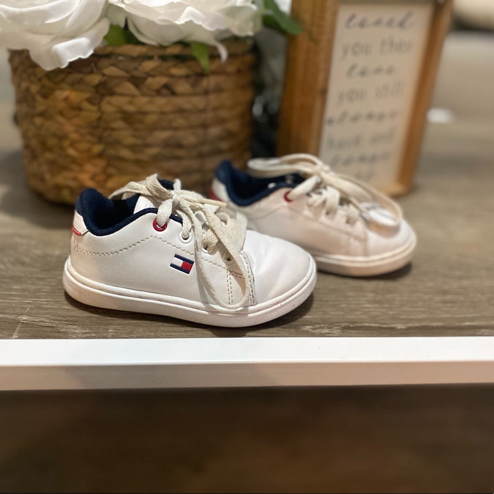 Tommy Hilfiger Baby Shoes size 6